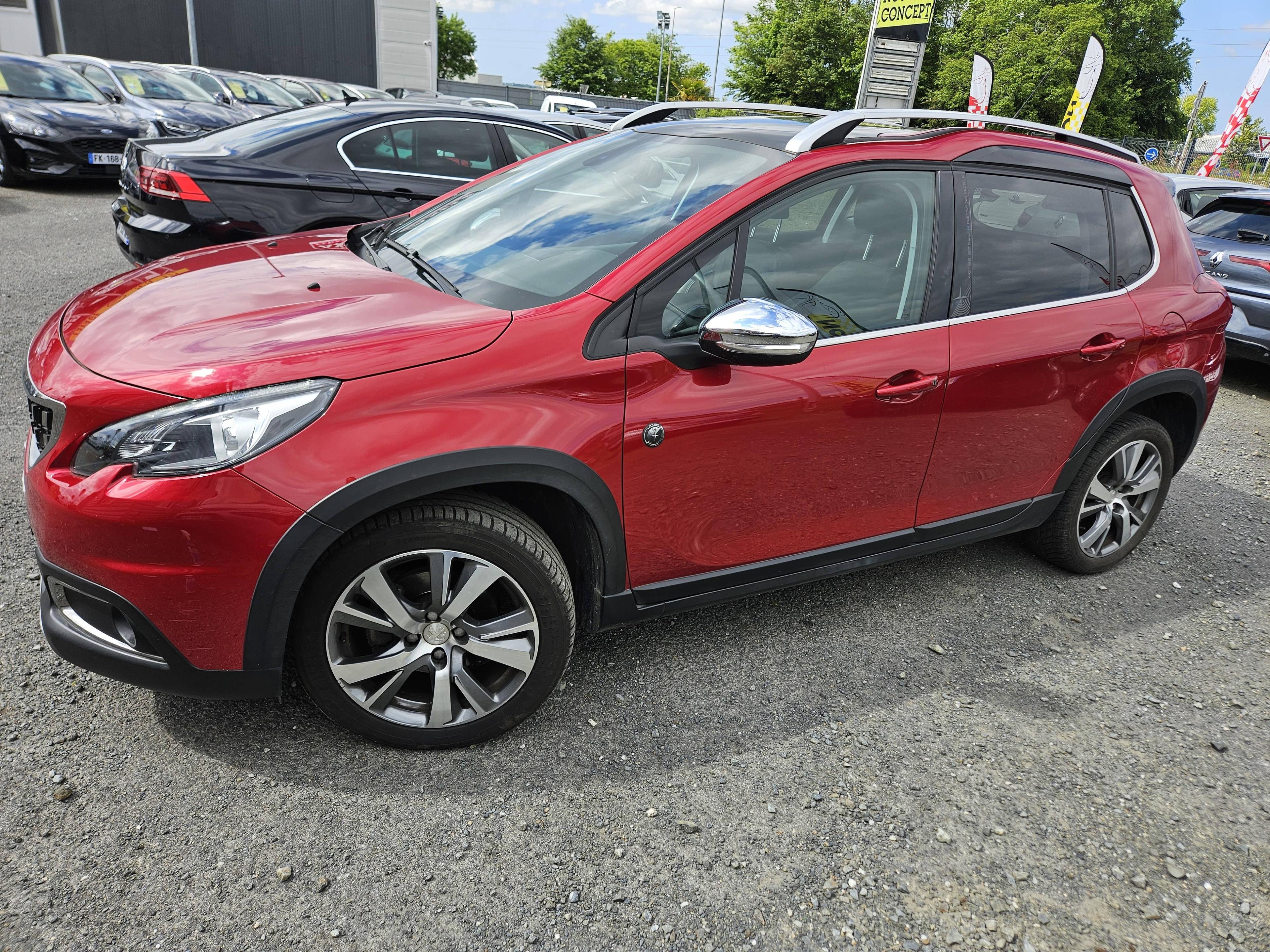 PEUGEOT 2008