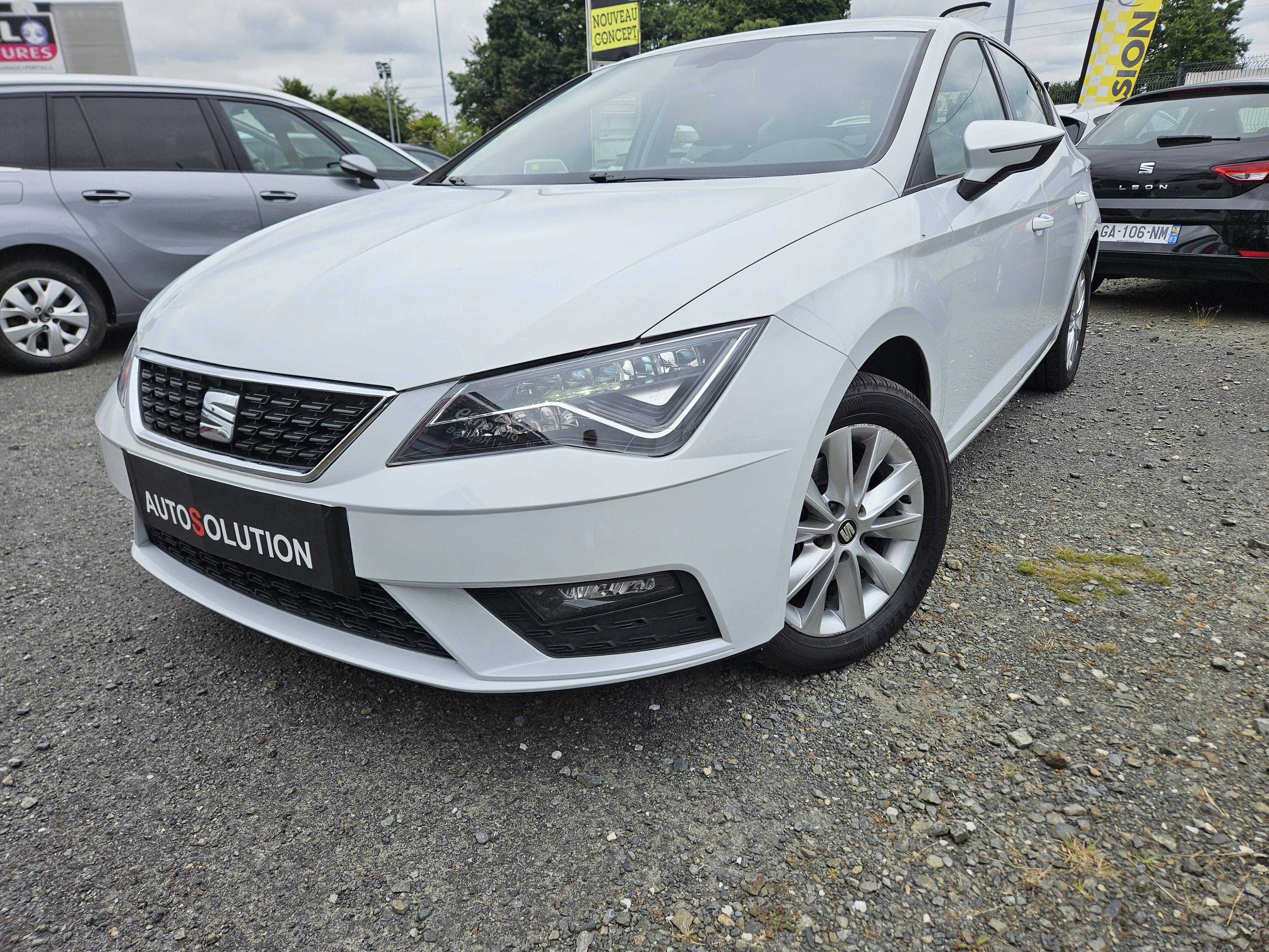 SEAT LEON