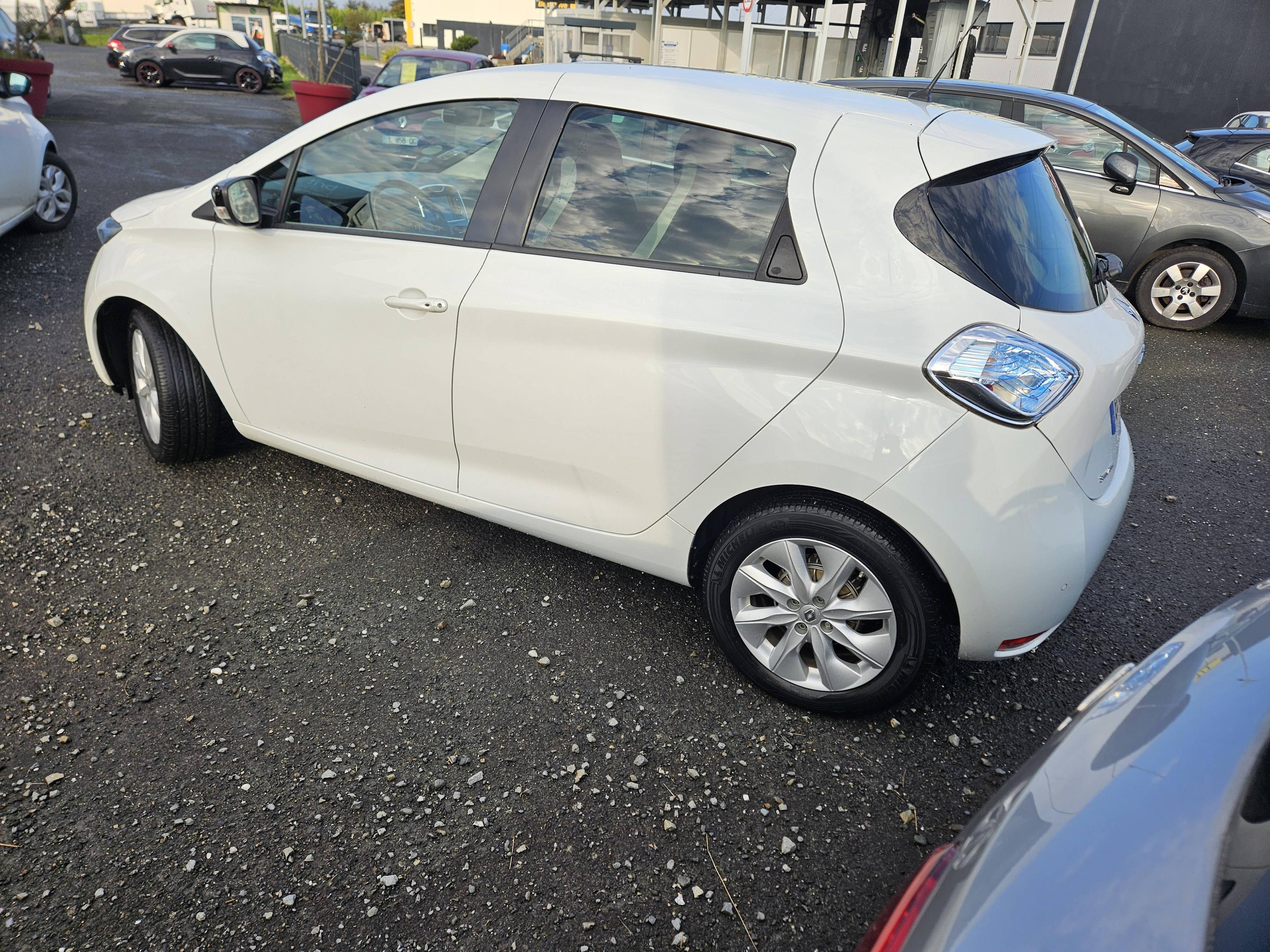 RENAULT ZOÉ