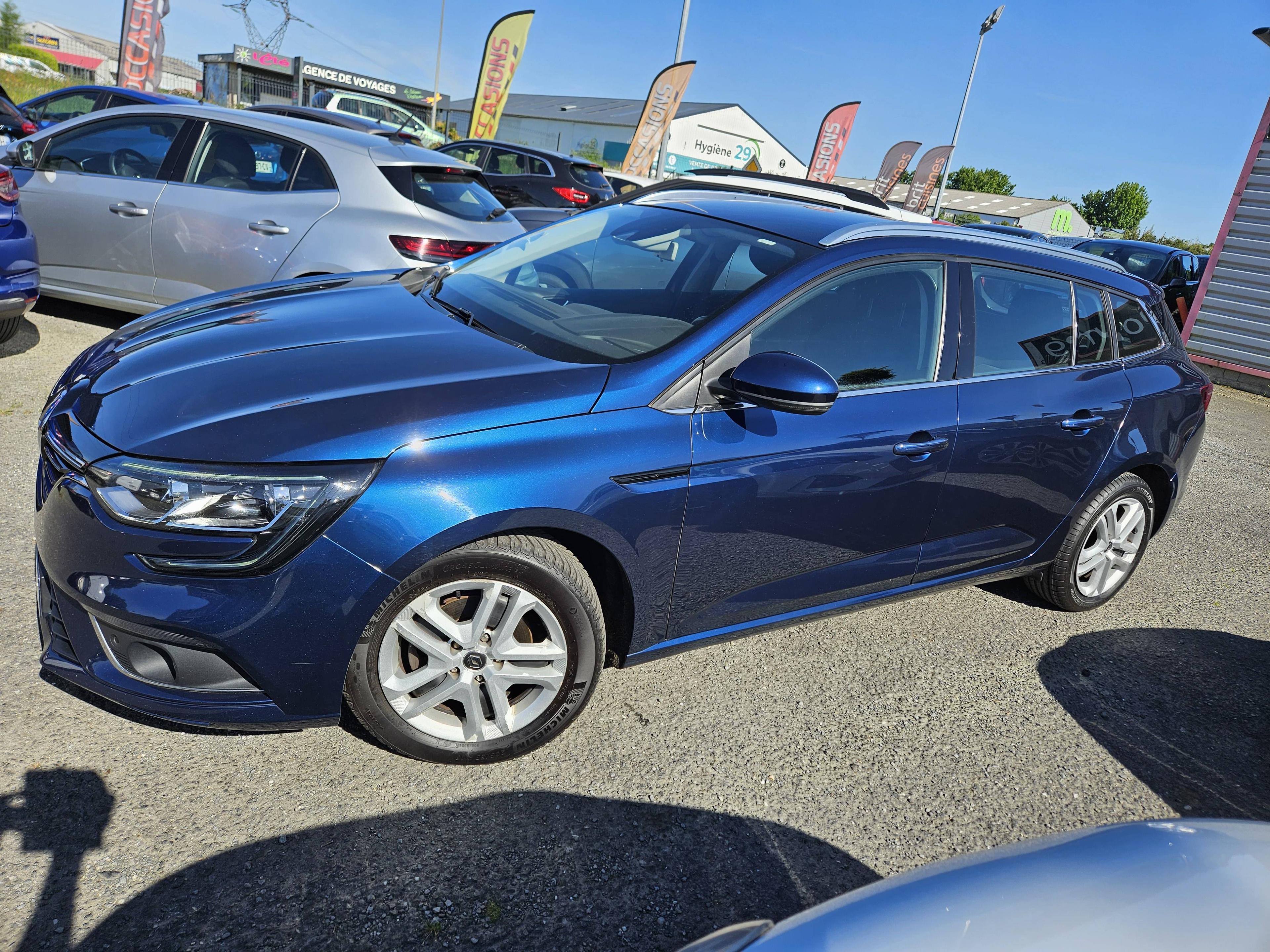RENAULT MÉGANE IV ESTATE