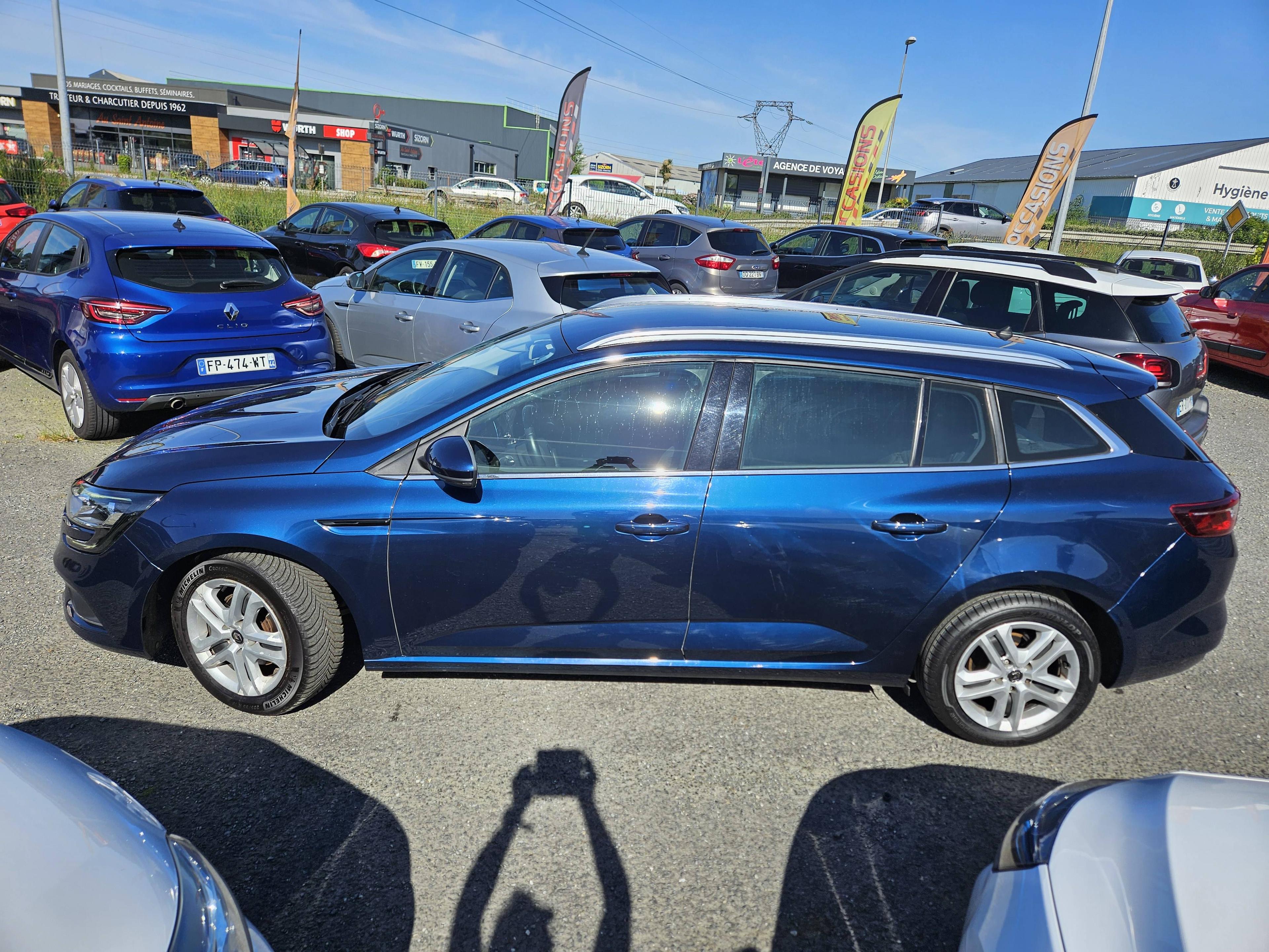 RENAULT MÉGANE IV ESTATE