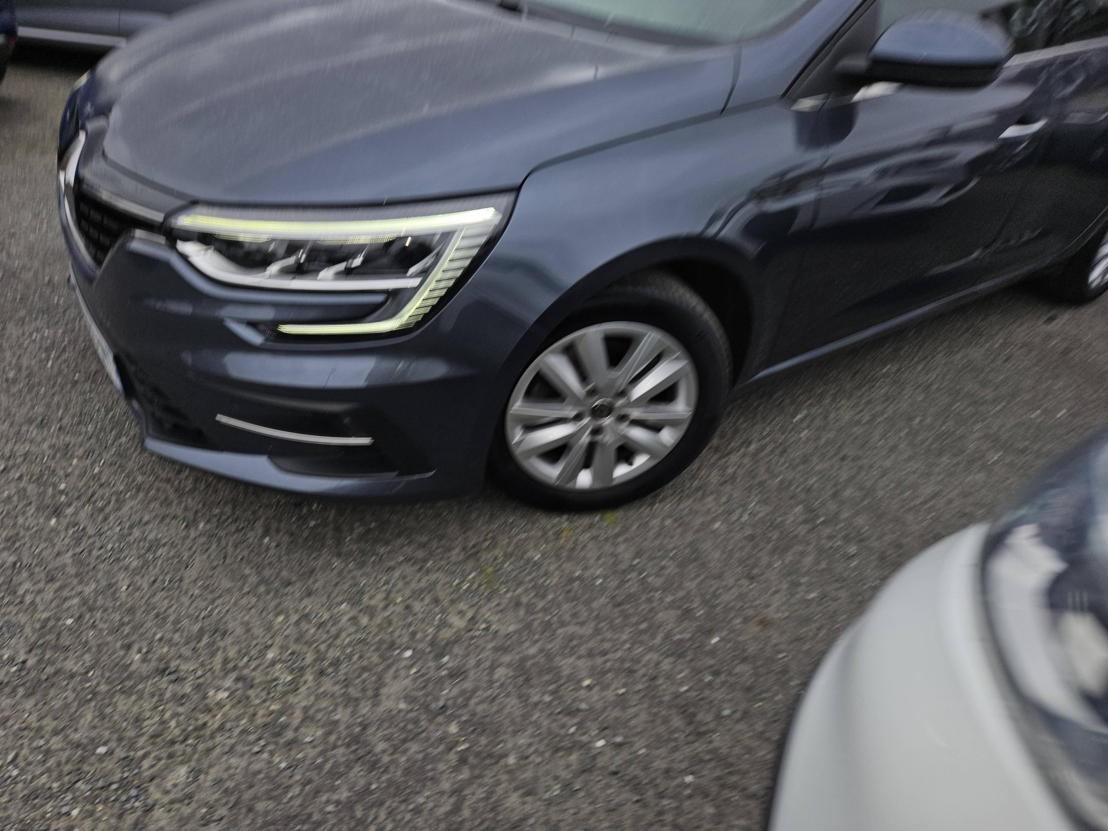 RENAULT MEGANE