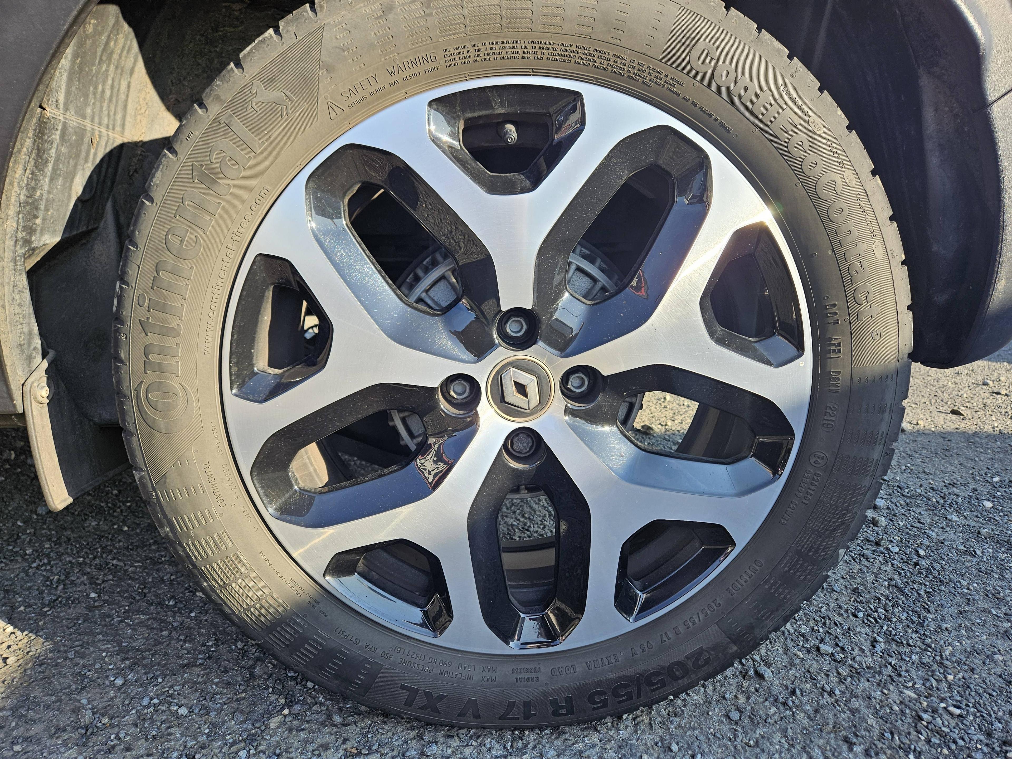 RENAULT CAPTUR