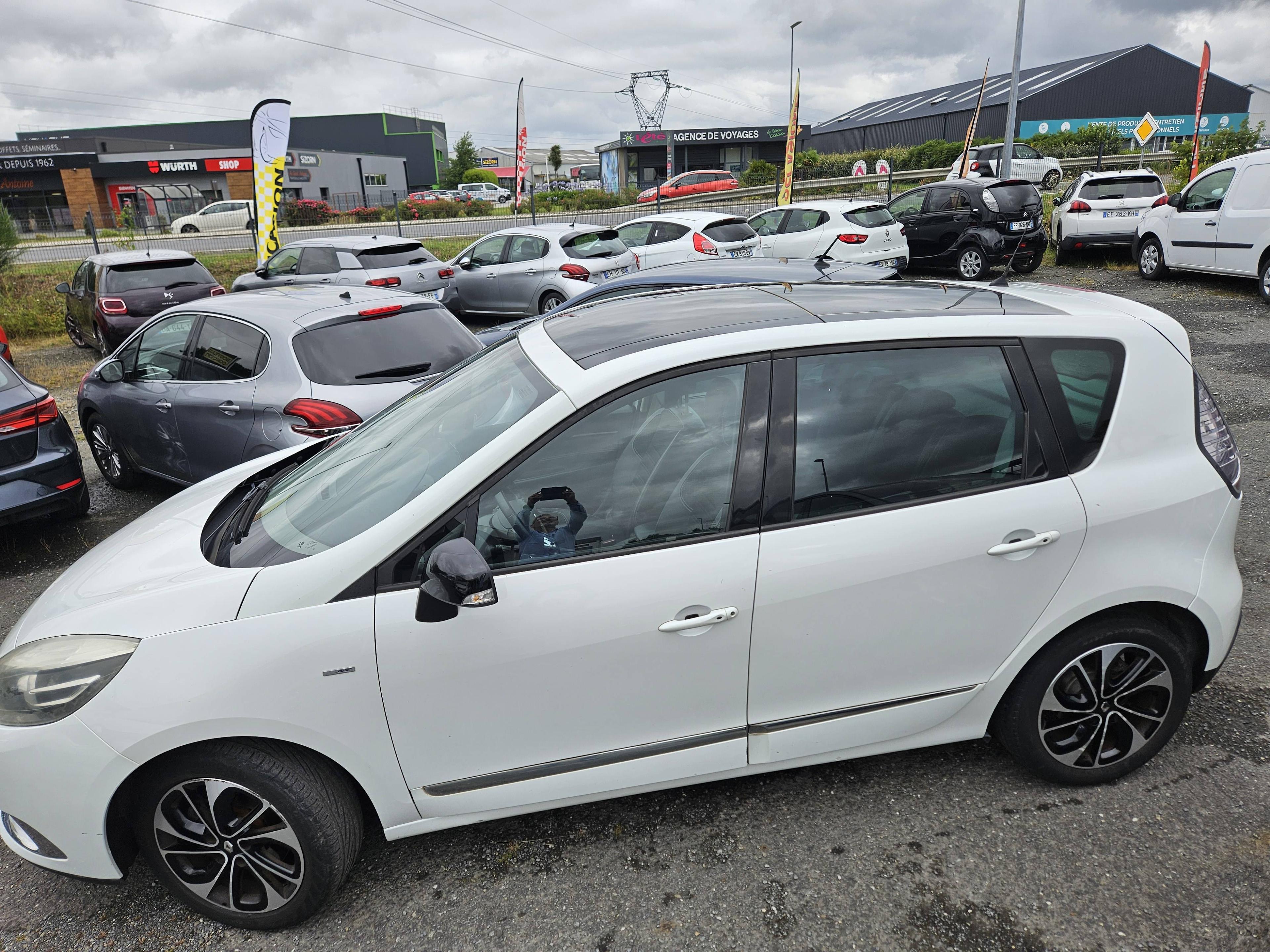 RENAULT SCENIC