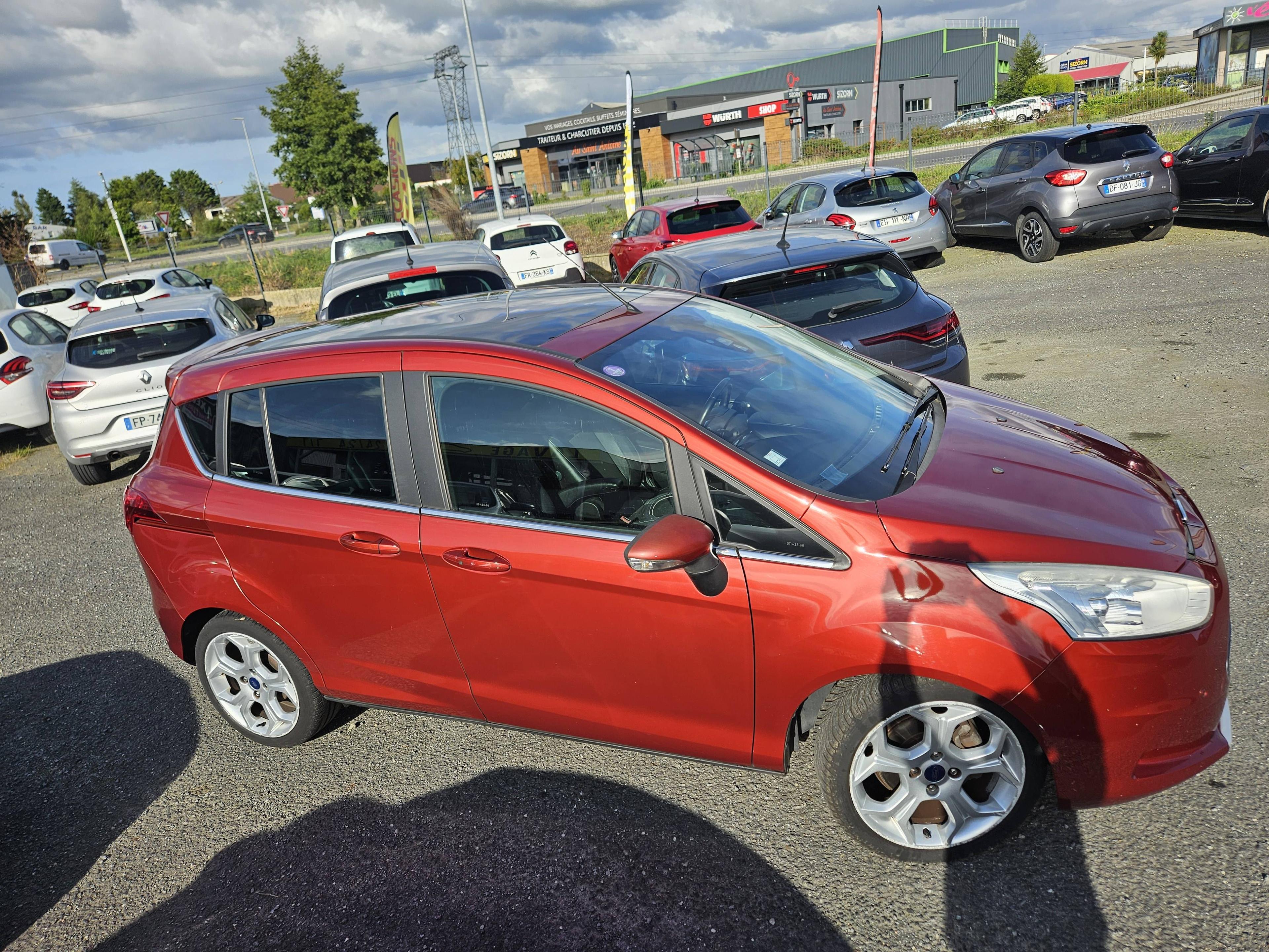 FORD B.MAX
