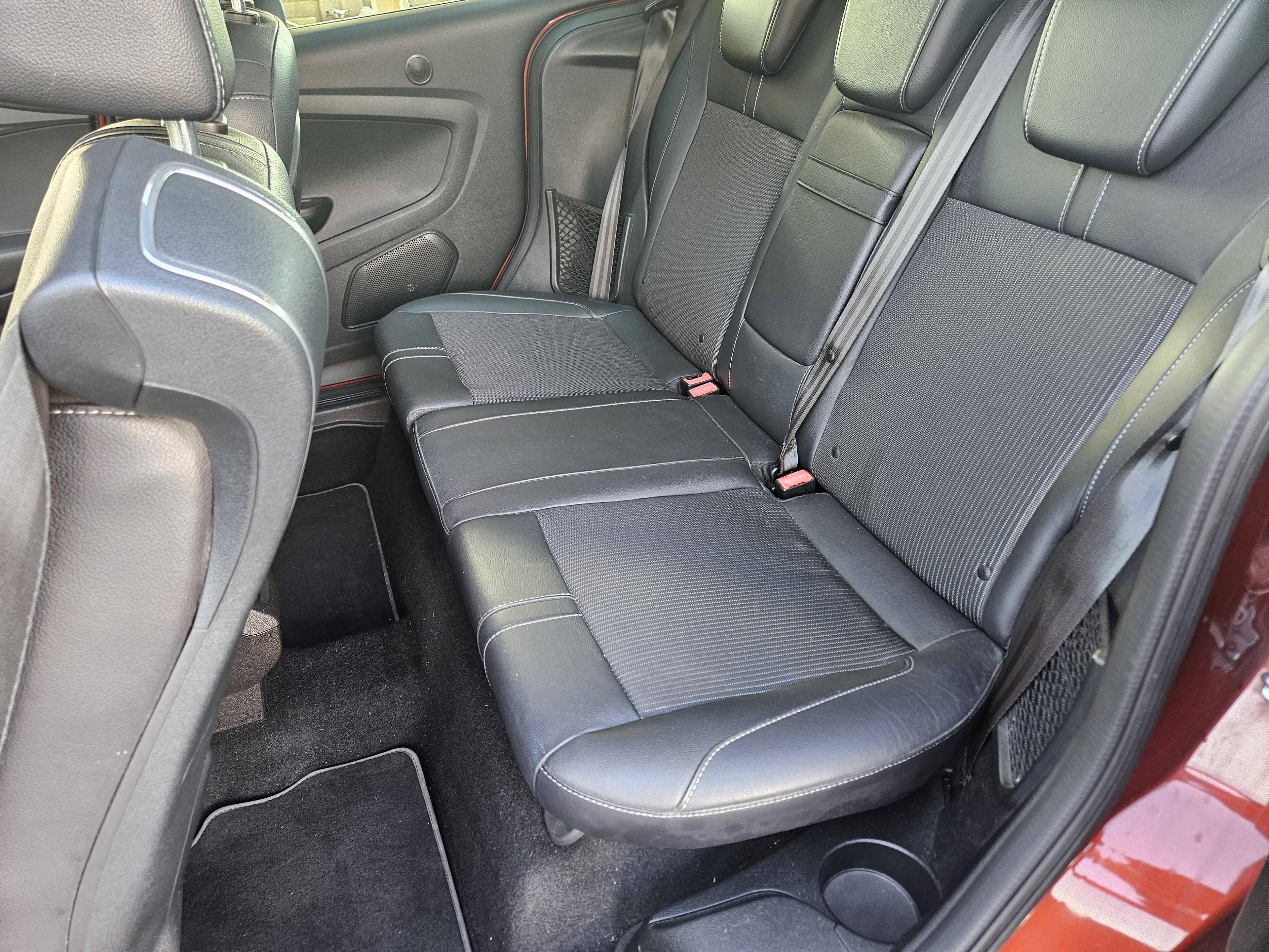 FORD B.MAX