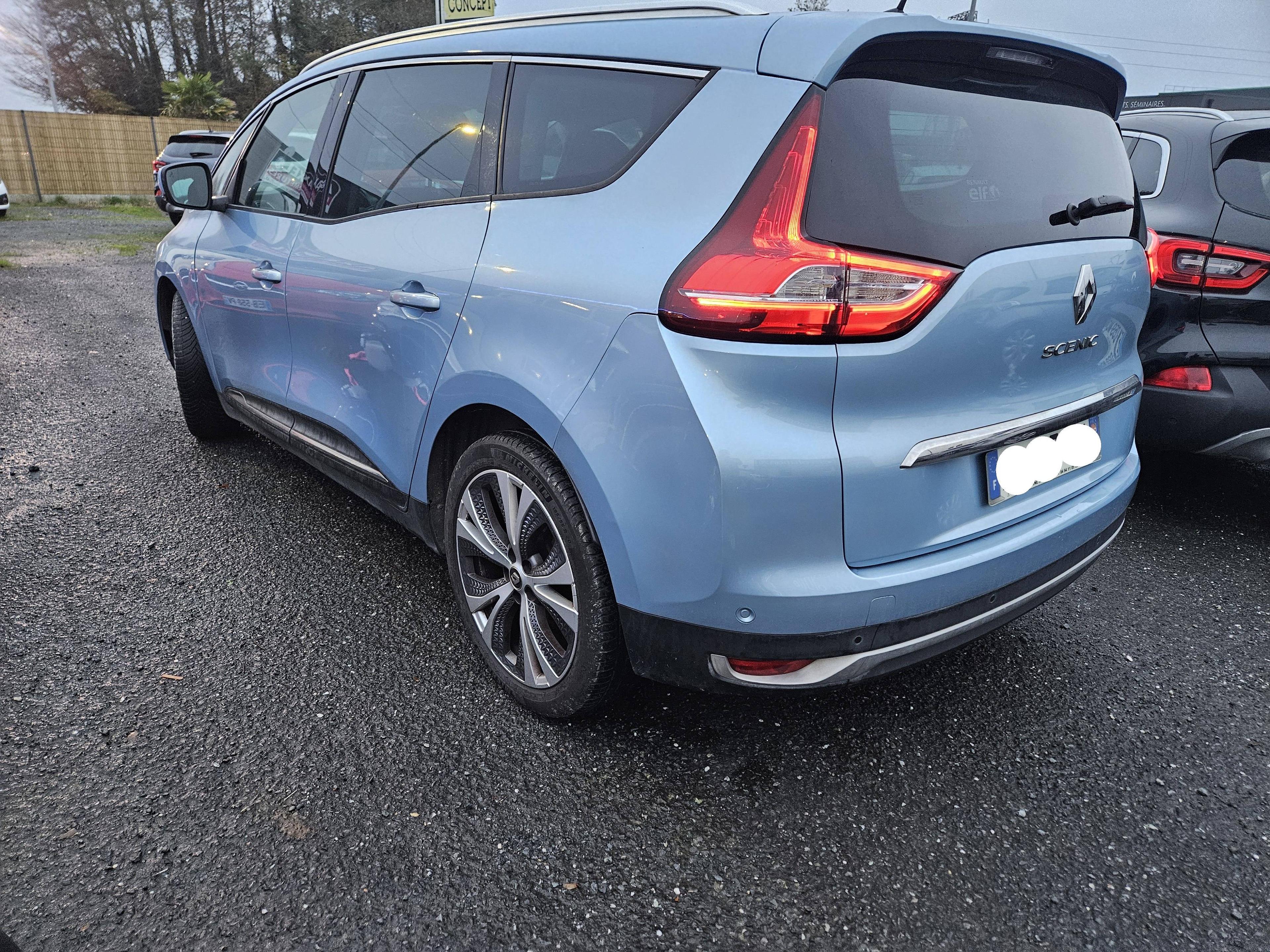 RENAULT SCENIC