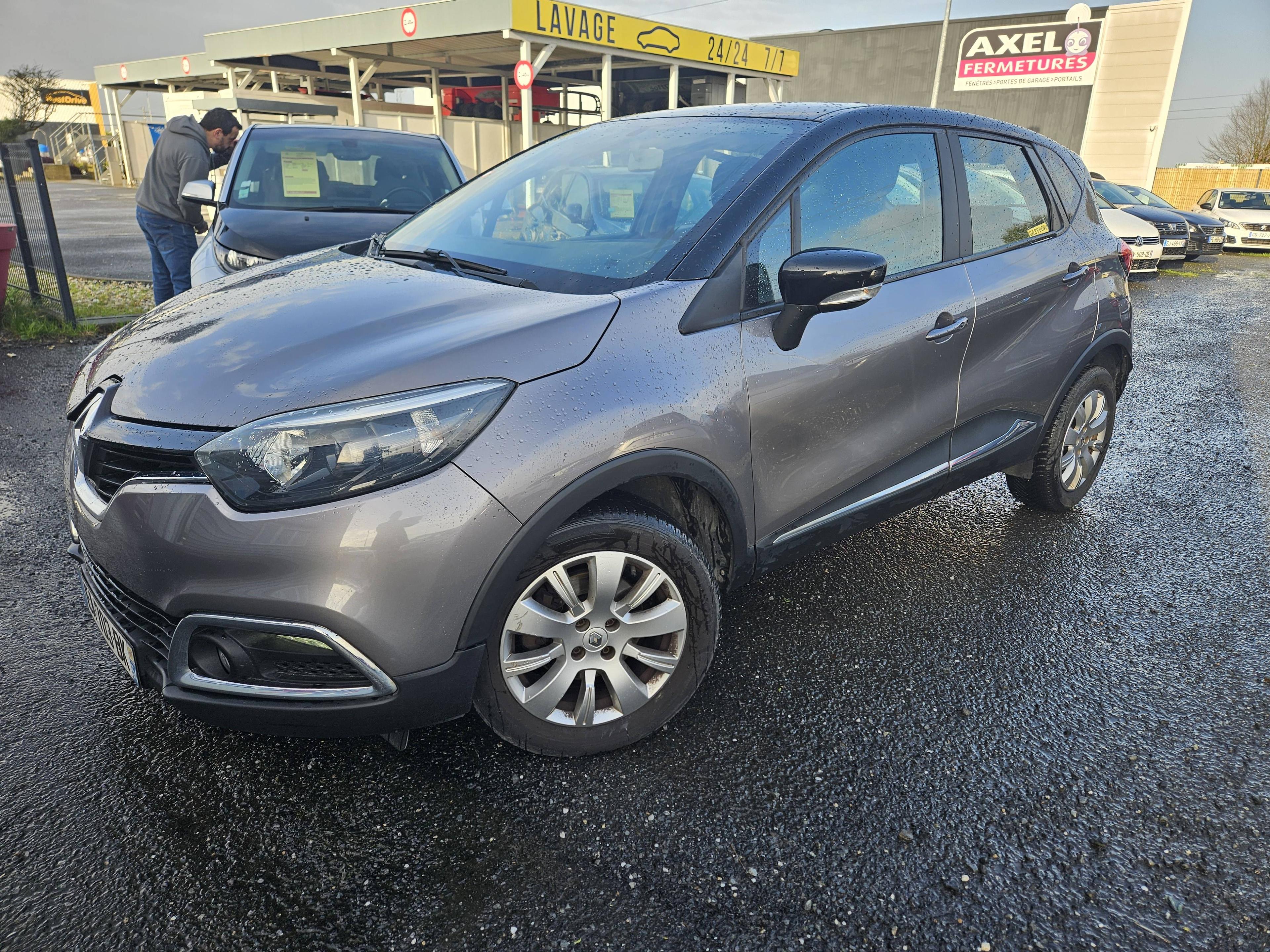 RENAULT CAPTUR
