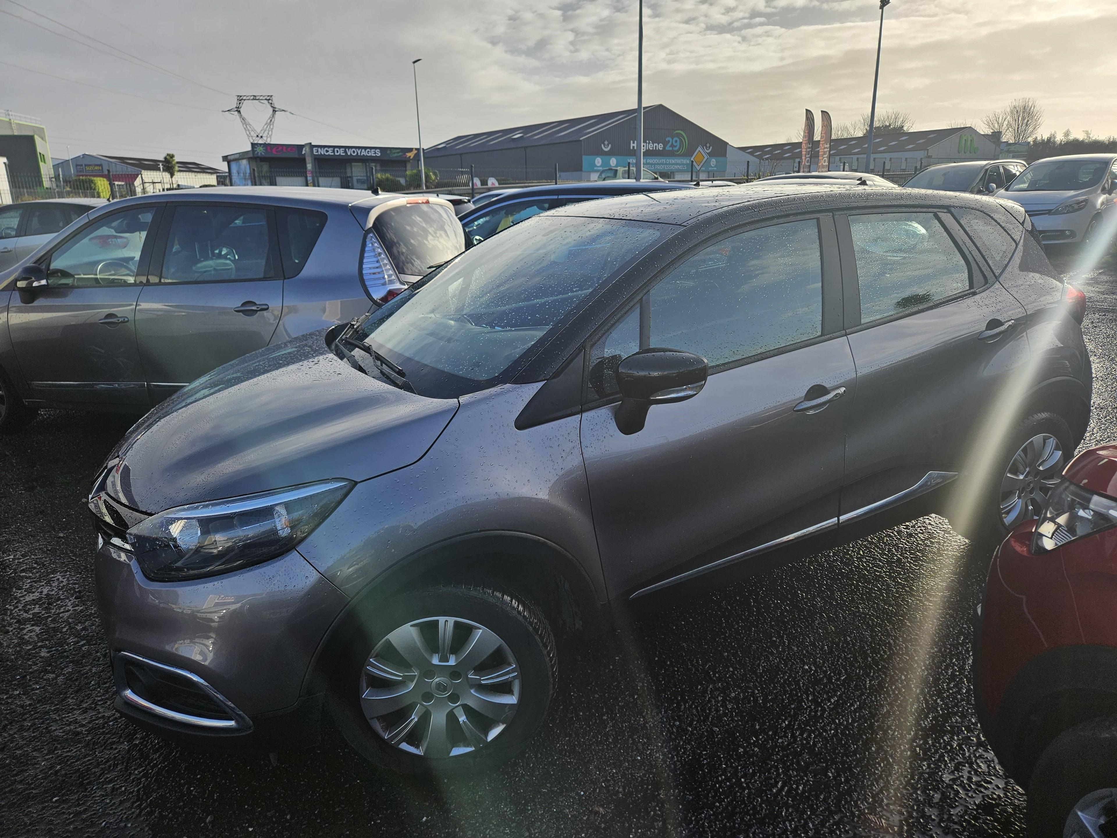 RENAULT CAPTUR