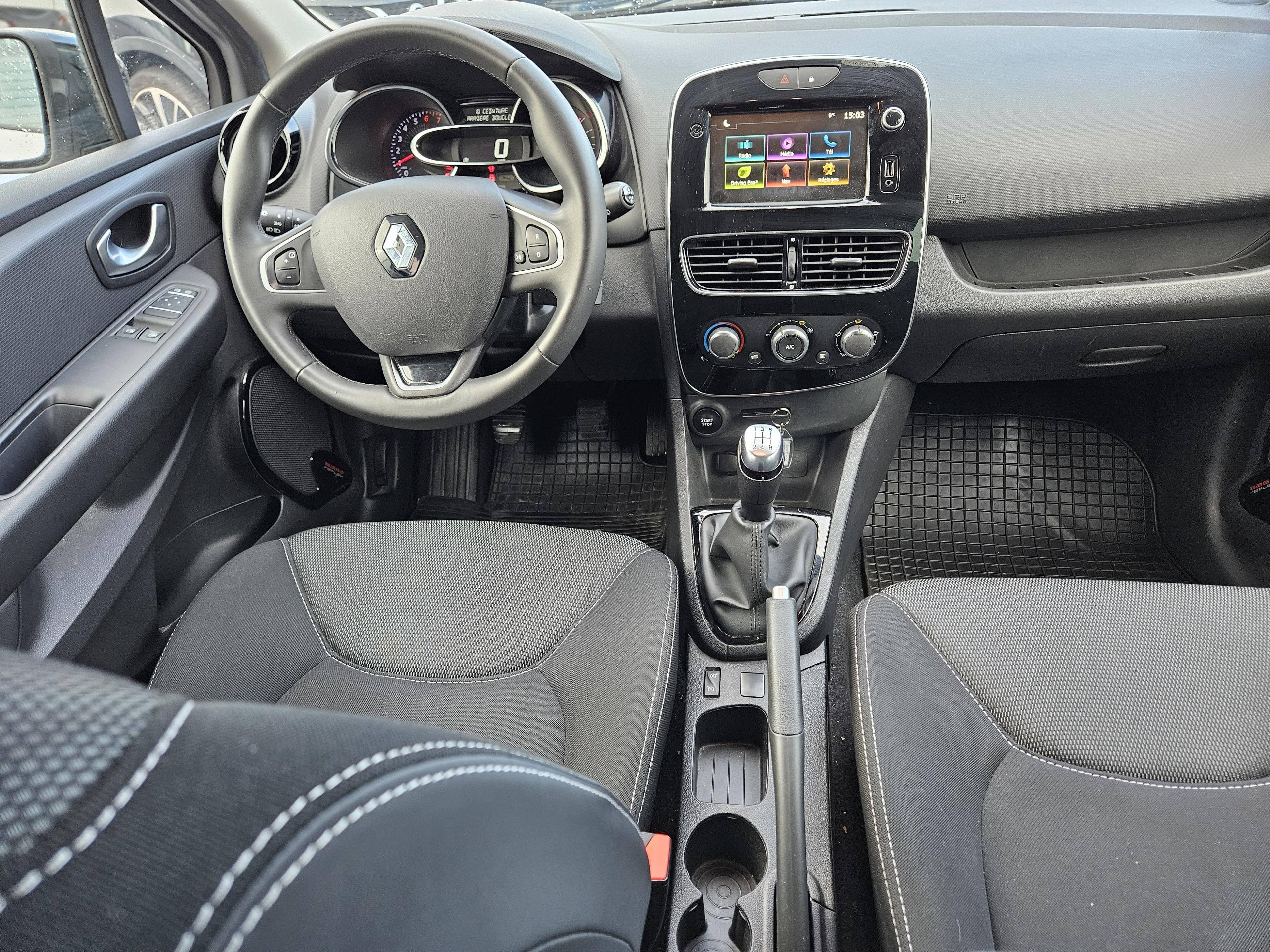 RENAULT CLIO