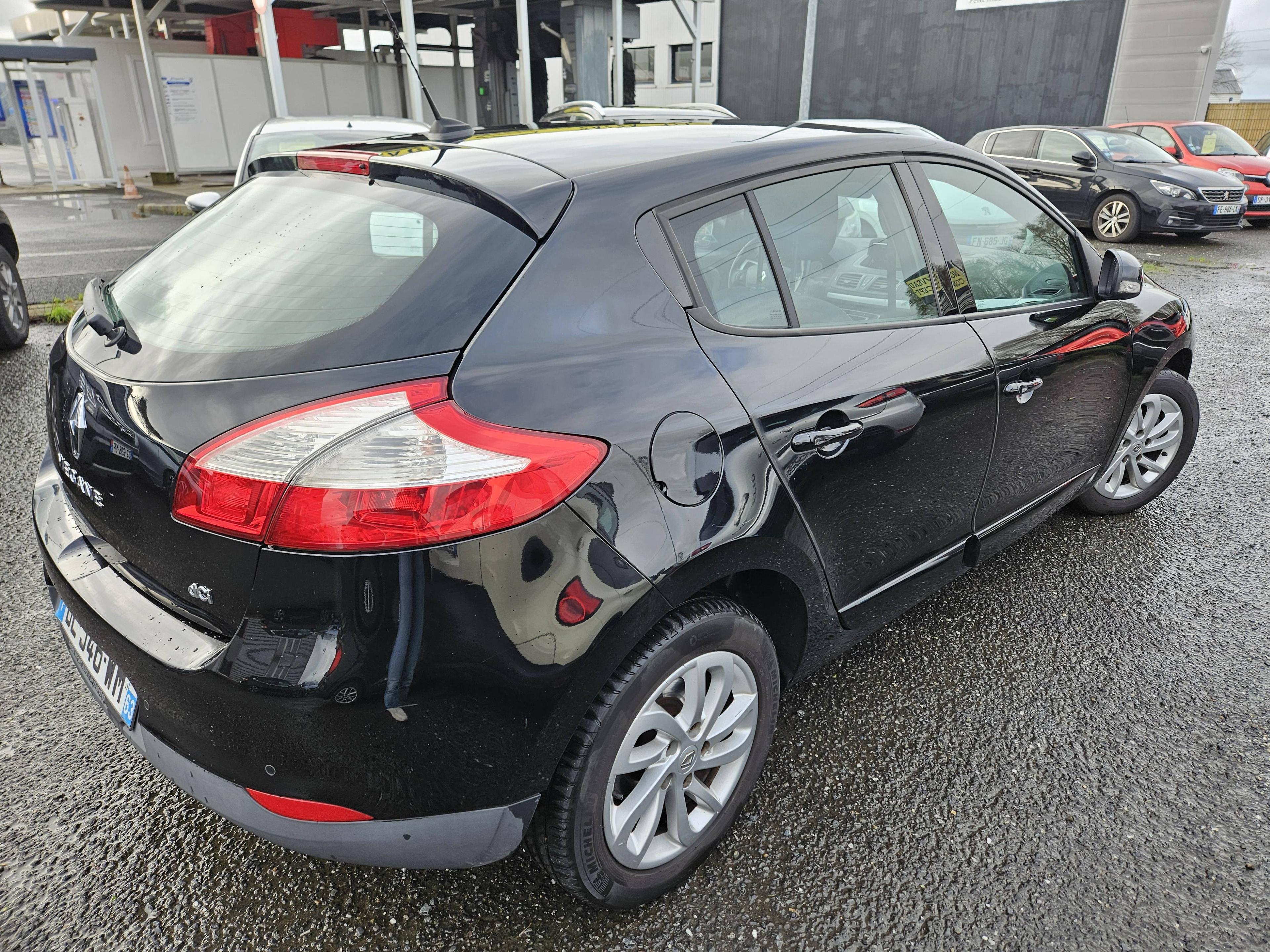 RENAULT MEGANE
