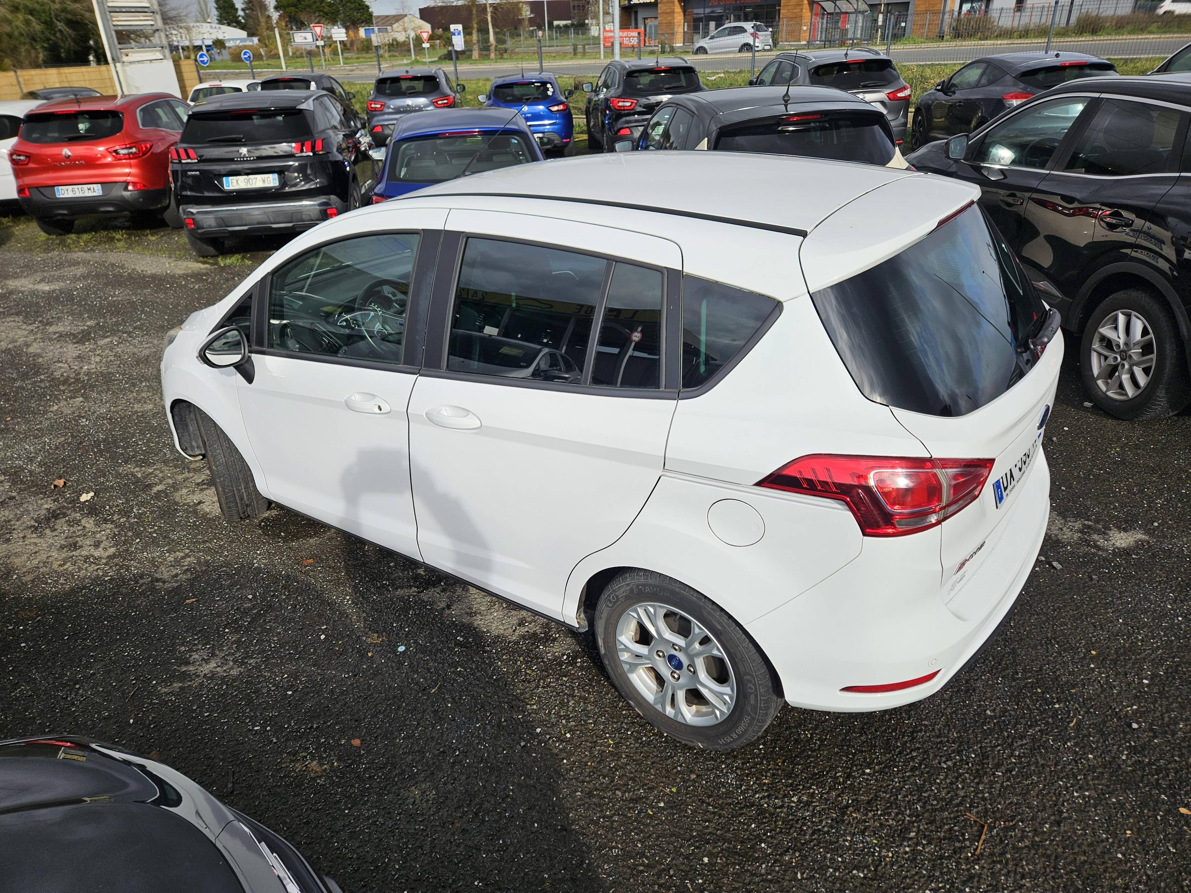 FORD B-MAX