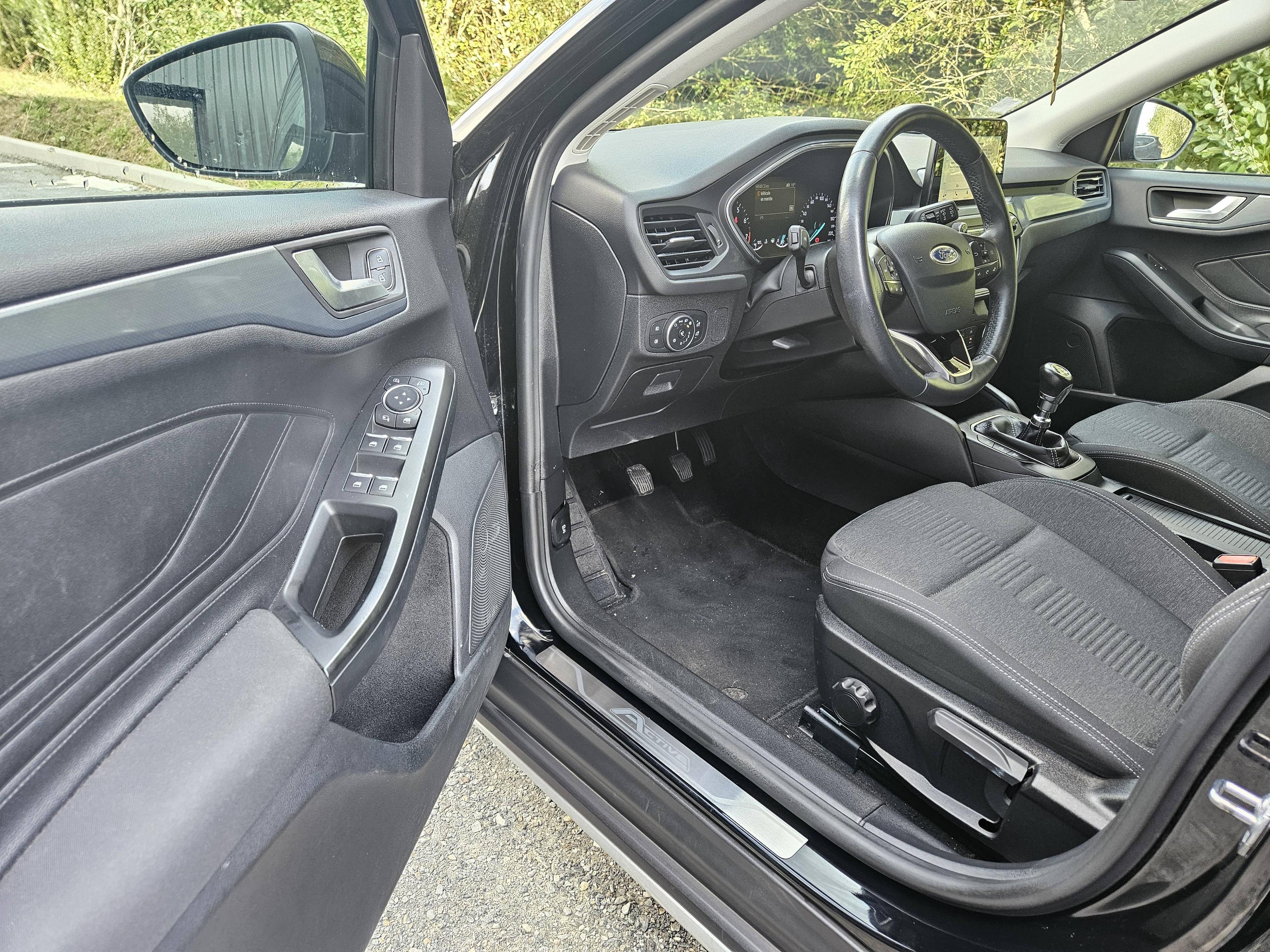 FORD FOCUS ACTIVE