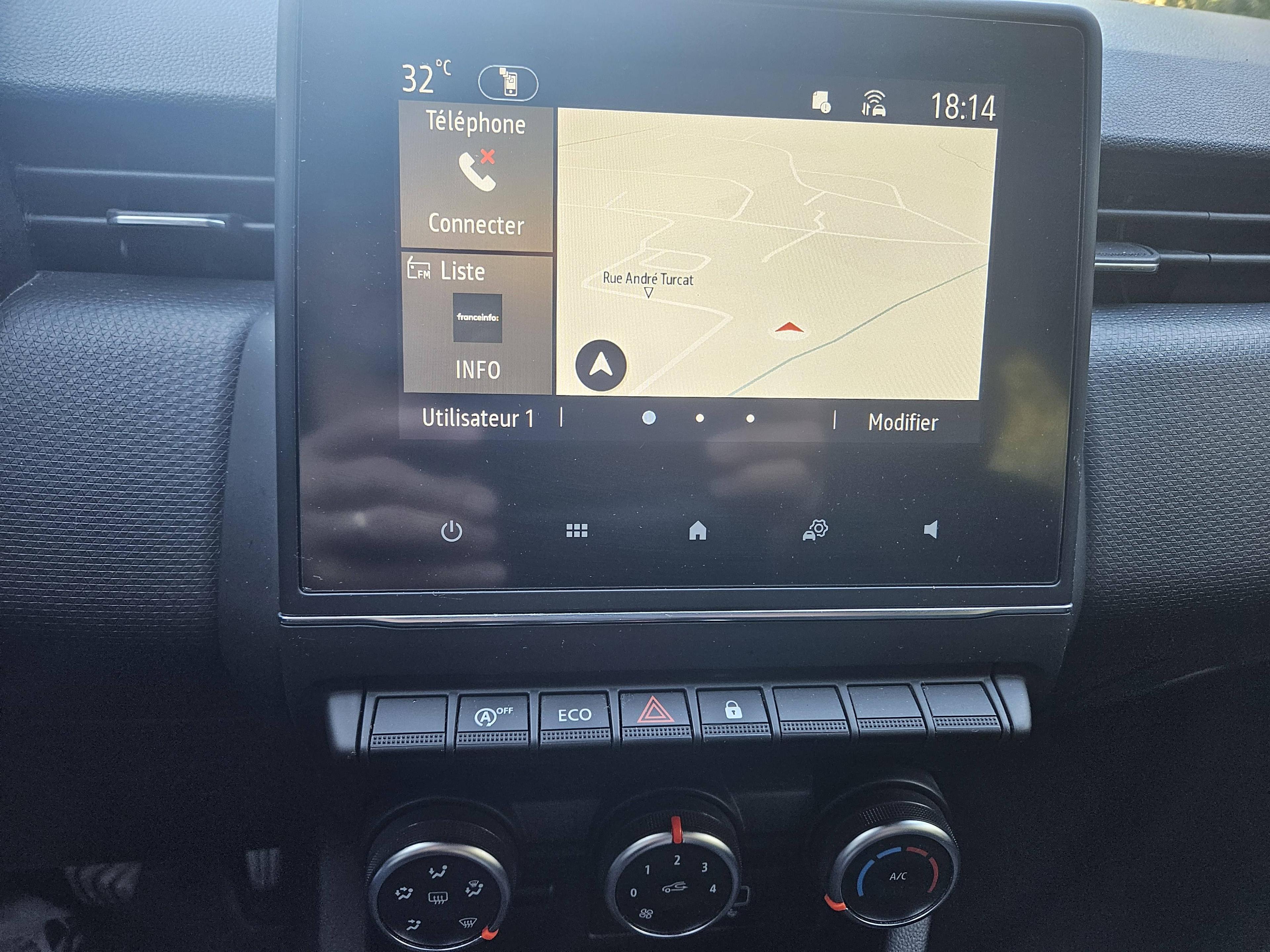 RENAULT CLIO