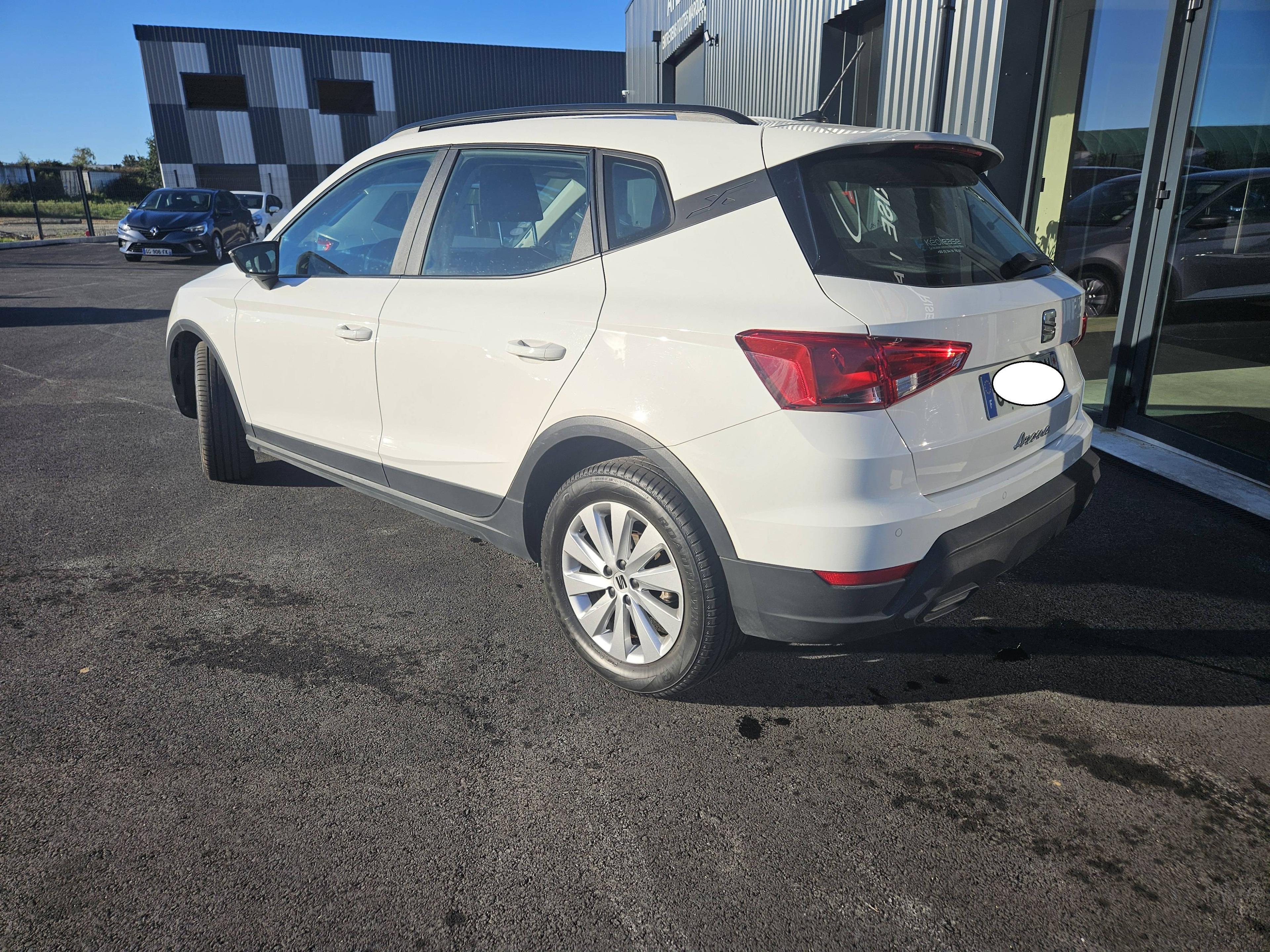 SEAT ARONA